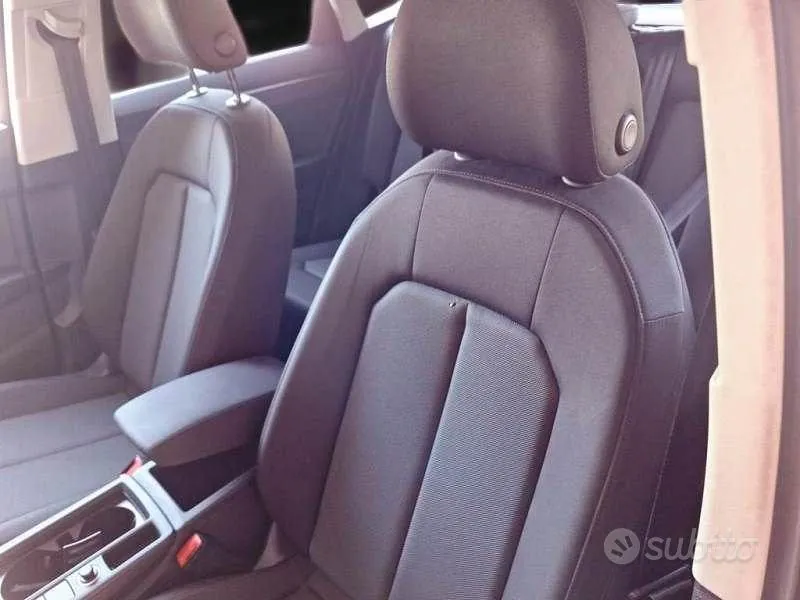 Audi Q3 2022 photo 4