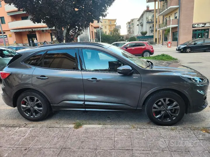 Ford Kuga 2023 photo 3