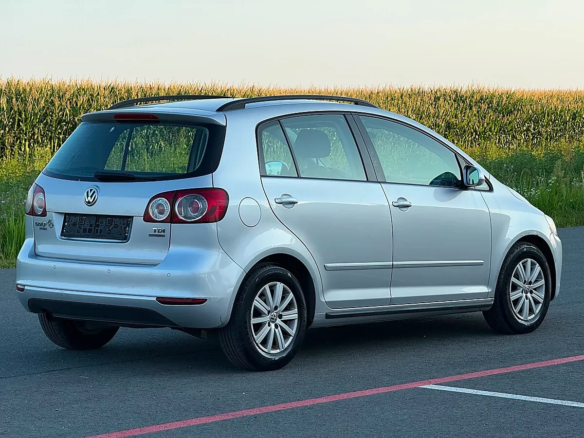 Volkswagen Golf 2014 photo 2