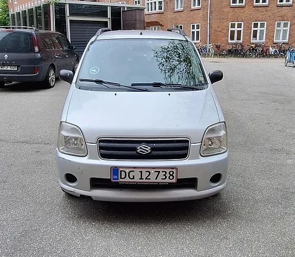 Suzuki Wagon R 2004 photo 3