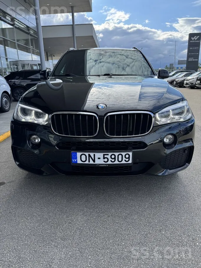 BMW X5 2018 photo 2