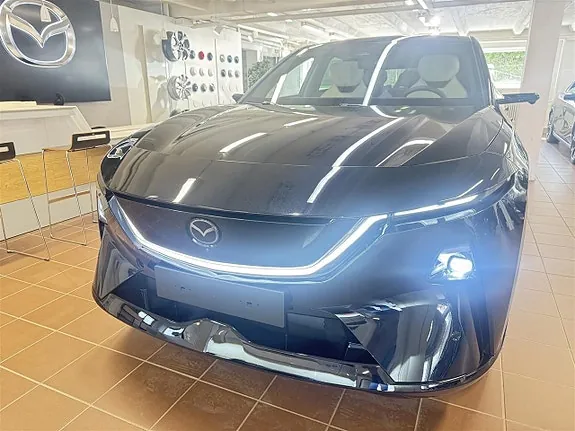 Mazda Cx-6E
