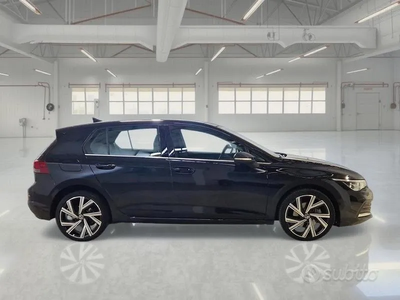 Volkswagen Golf Viii 2022 photo 3