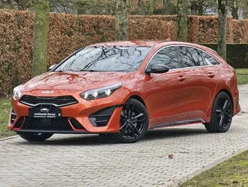 Kia Pro Cee D 2022 photo 3