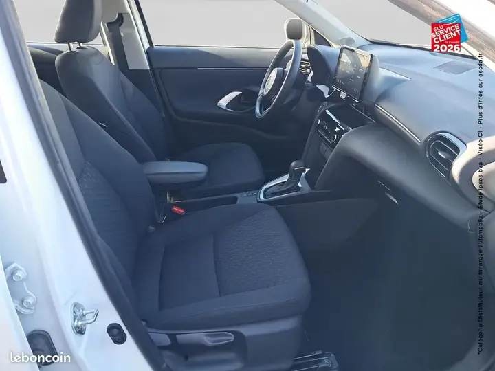 Toyota Yaris Cross 2025 photo 5