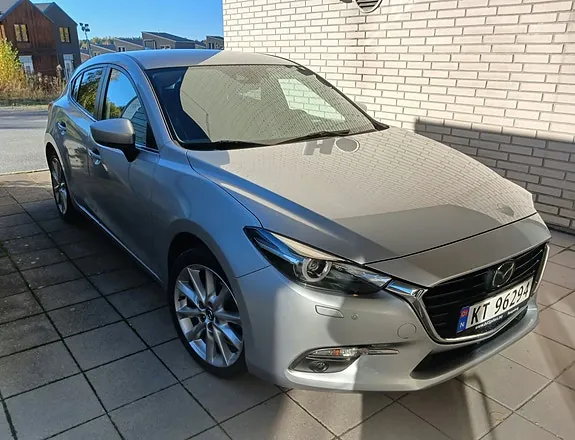 Mazda 3 2018 photo 4