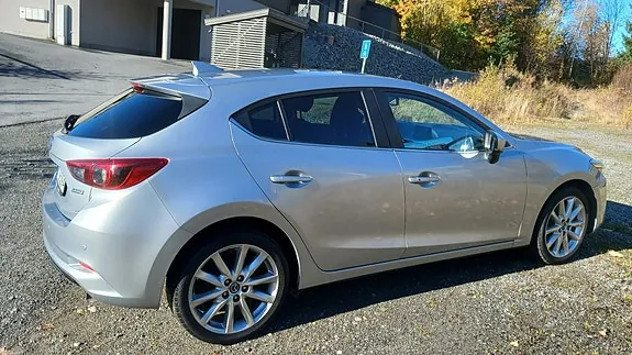 Mazda 3 2018 photo 5