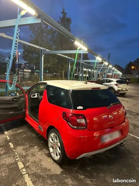 Citroen Ds3 2010 photo 2