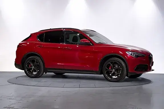 Alfa Romeo Stelvio 2018 photo 5