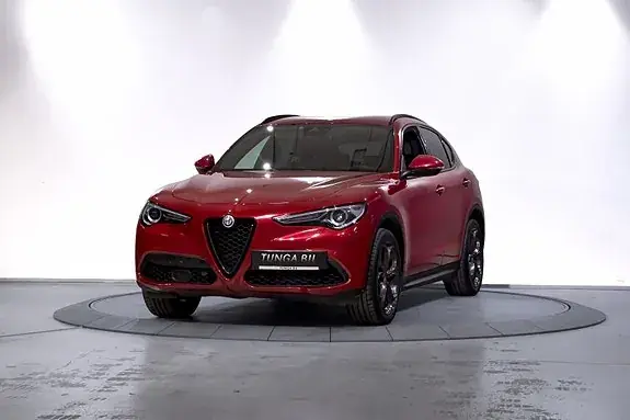 Alfa Romeo Stelvio 2018 photo 2
