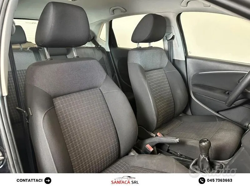 Volkswagen Polo 2015 photo 5