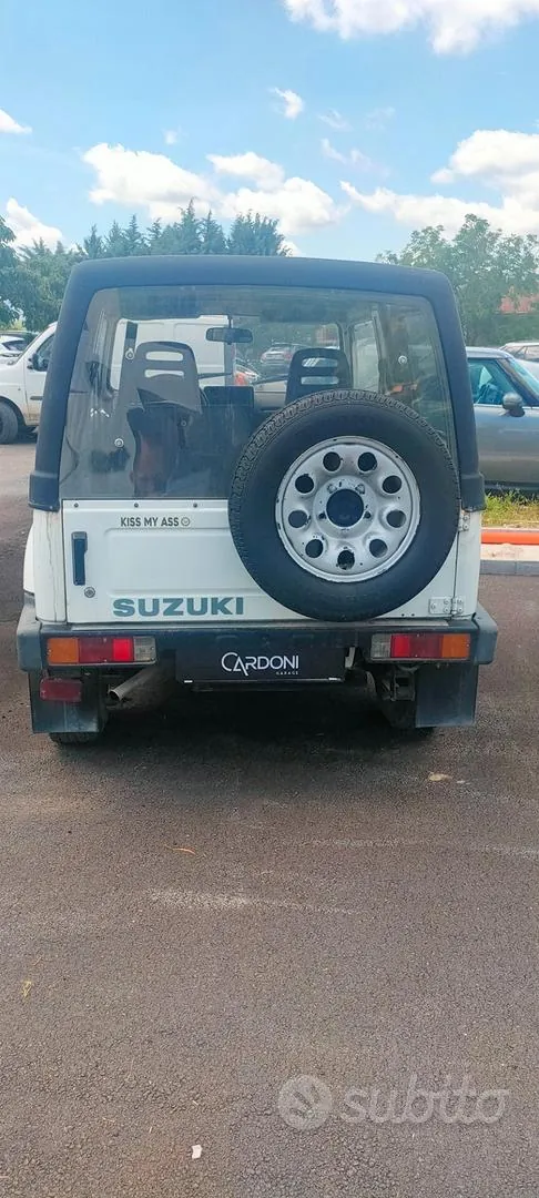 Suzuki Samurai 1988 photo 2