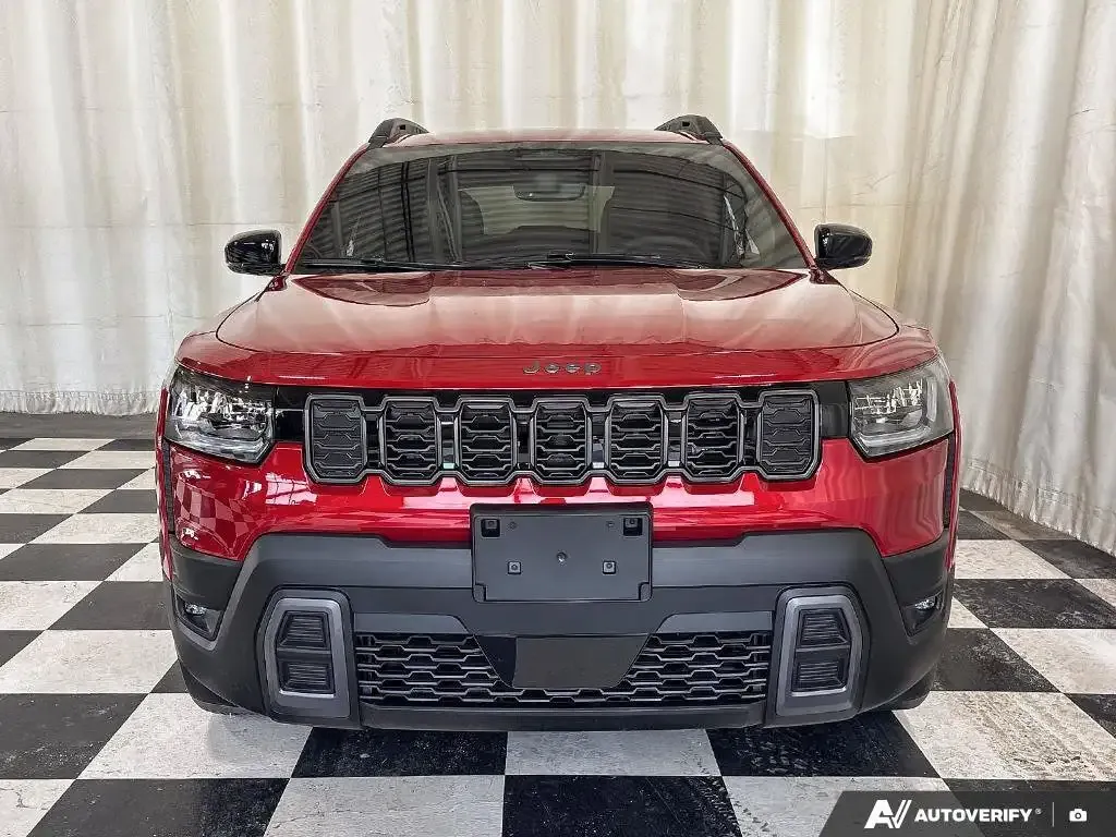 Jeep Cherokee 2026 photo 3
