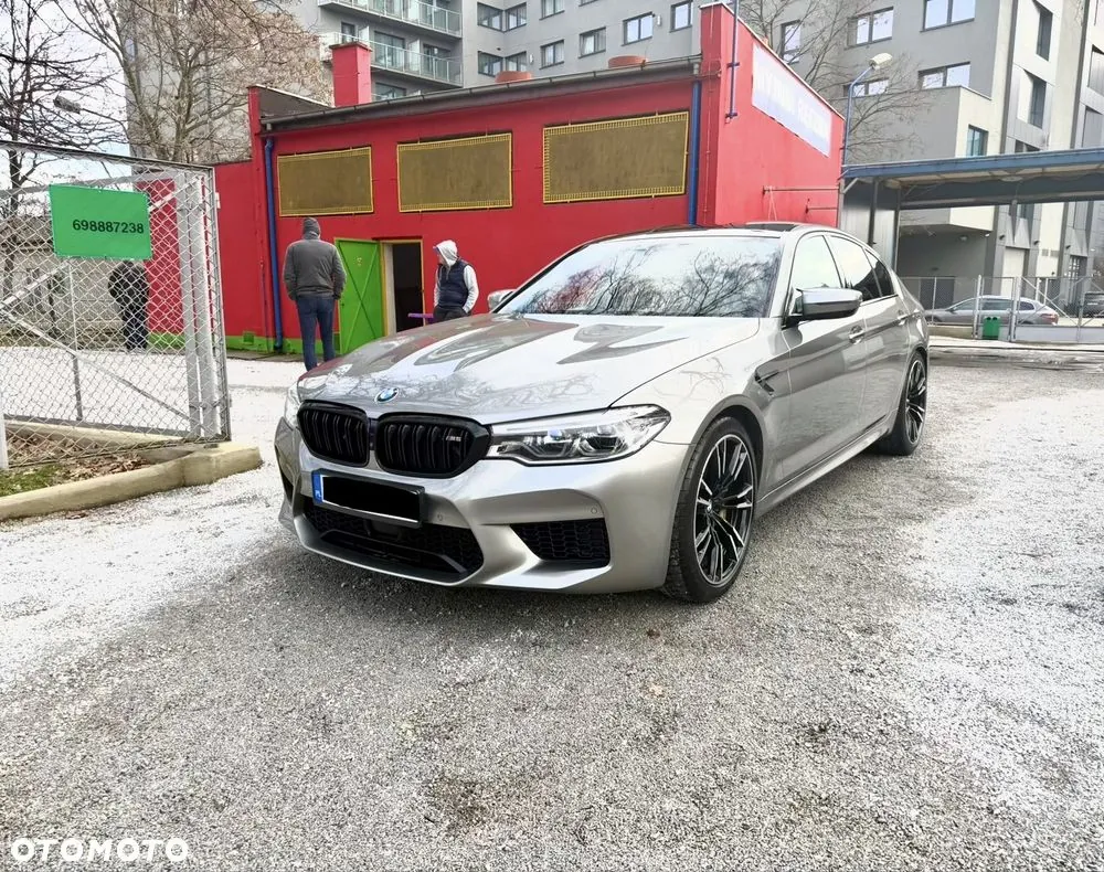 BMW M5