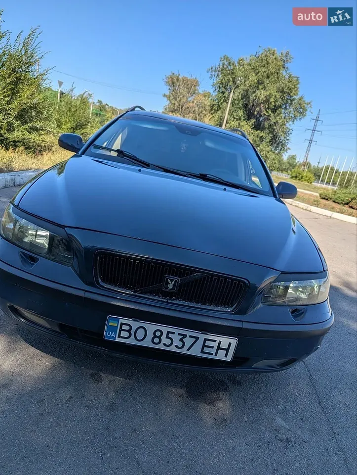 Volvo V70 2003 photo 2