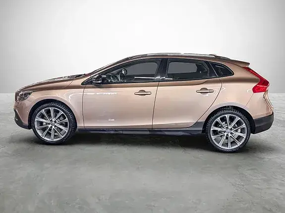 Volvo V40 Cross Country 2016 photo 2