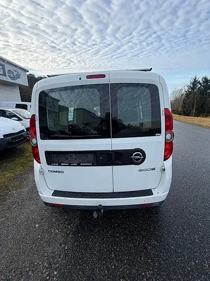 Opel Combo 2015 photo 5