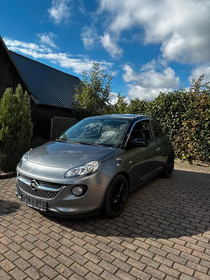 Opel Adam