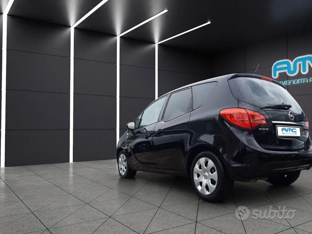 Opel Meriva 2011 photo 4