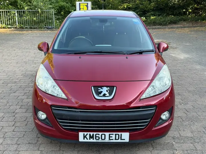Peugeot 207 2010 photo 4