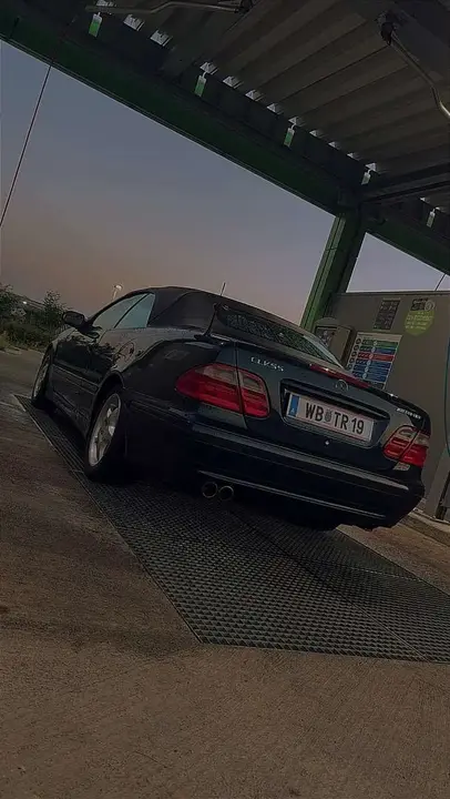 Mercedes-Benz Clk-Class 1999 photo 2