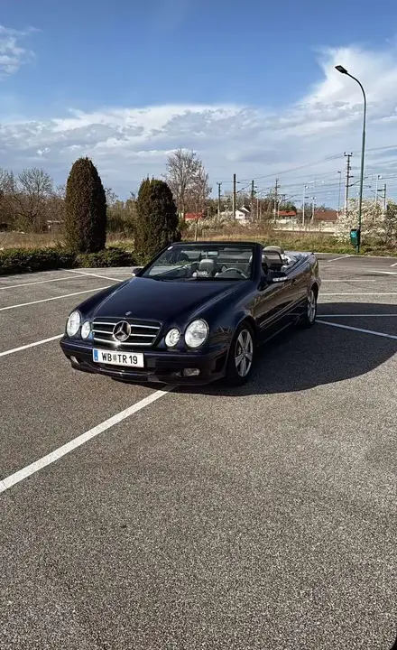 Mercedes-Benz Clk-Class 1999 photo 3