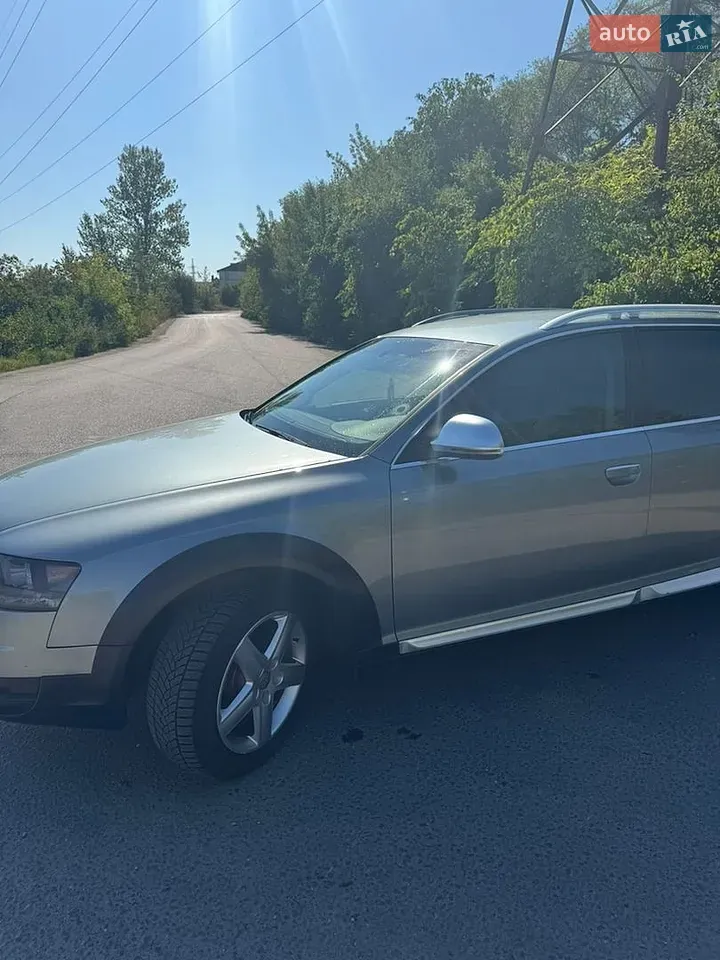 Audi A6 Allroad 2010 photo 5