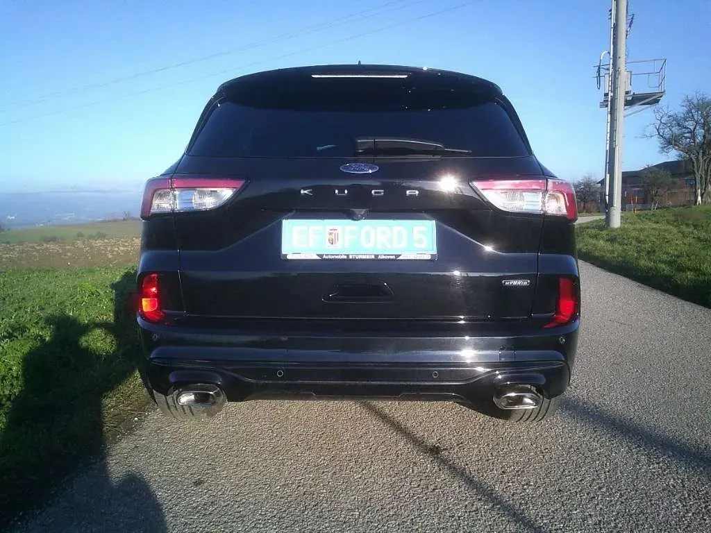 Ford Kuga 2023 photo 2