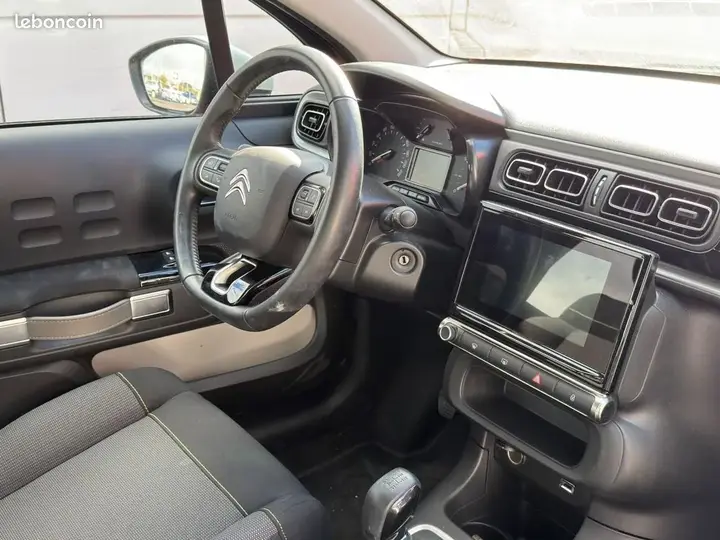 Citroen C3 2022 photo 3