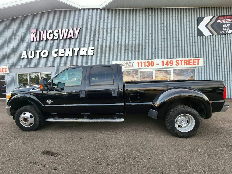 Ford Super Duty F-350 2016 photo 2