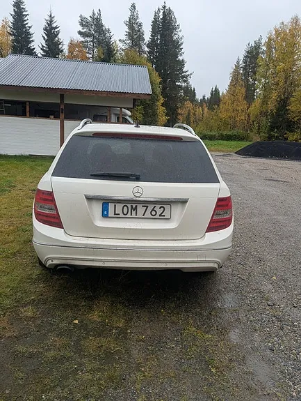 Mercedes-Benz C250 2012 photo 3
