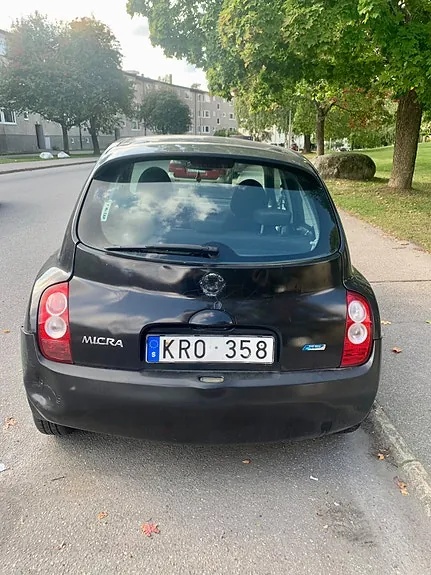 Nissan Micra 2010 photo 3