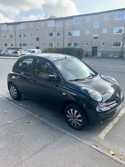 Nissan Micra 2010 photo 4
