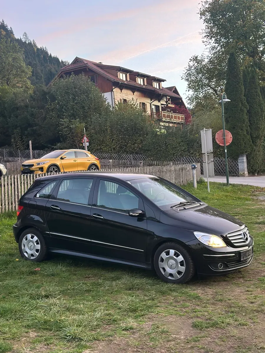 Mercedes-Benz B-Class 2007 photo 2