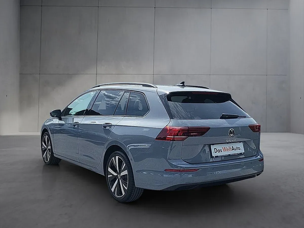Volkswagen Golf 2026 photo 3