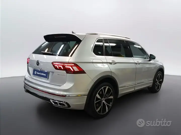 Volkswagen Tiguan 2022 photo 2
