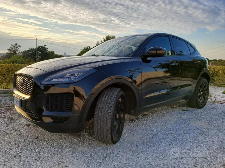 Jaguar E-Pace