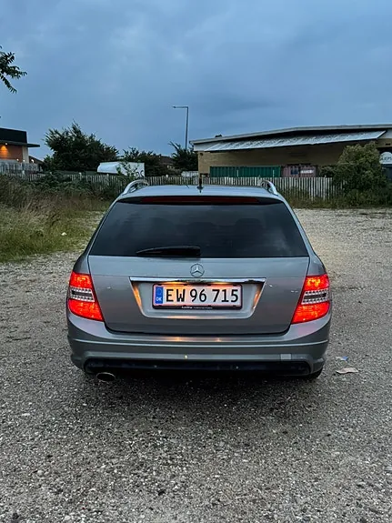 Mercedes-Benz C220 2008 photo 5