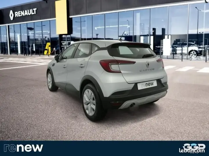 Renault Captur 2021 photo 2