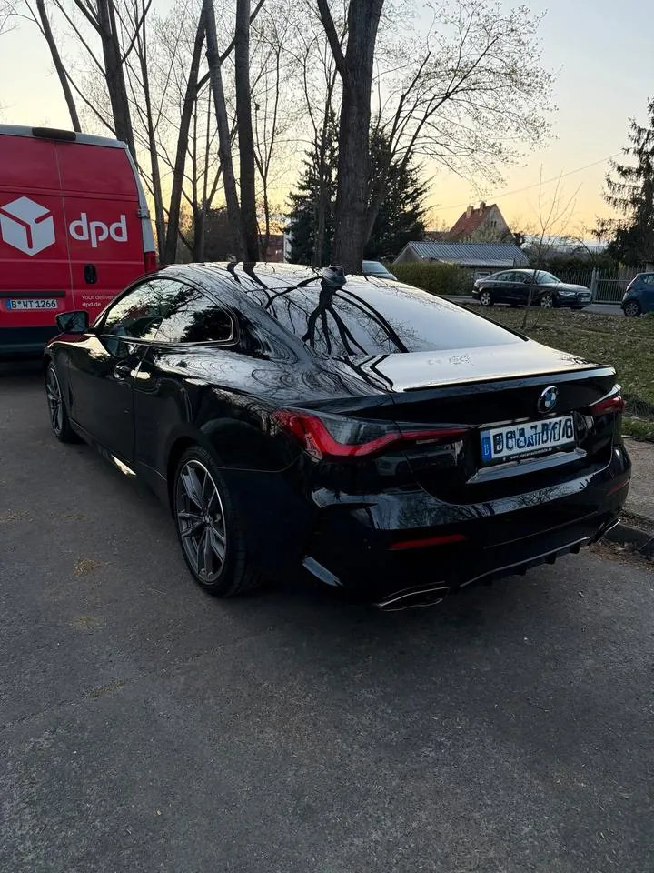 BMW M440I