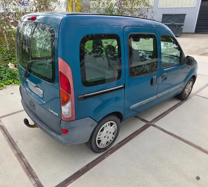 Renault Kangoo 2002 photo 2