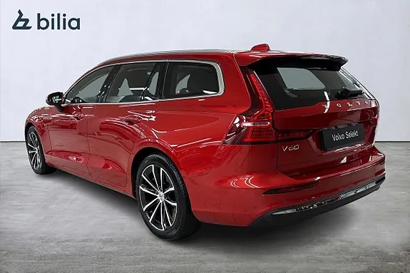 Volvo V60 2023 photo 2