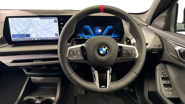 BMW 1 Series 2026 photo 5