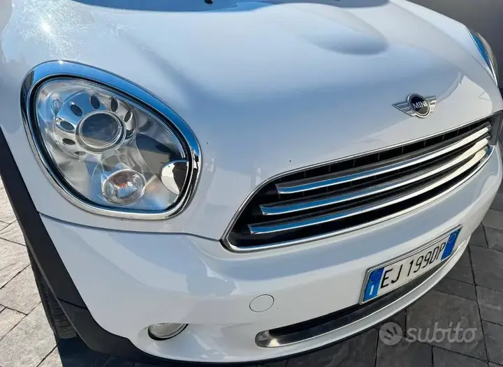 Mini Countryman 2011 photo 2