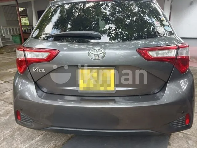 Toyota Vitz 2017 photo 5