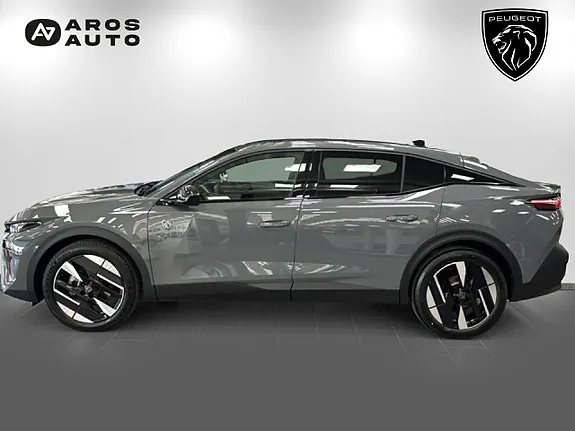 Peugeot 408 2026 photo 3