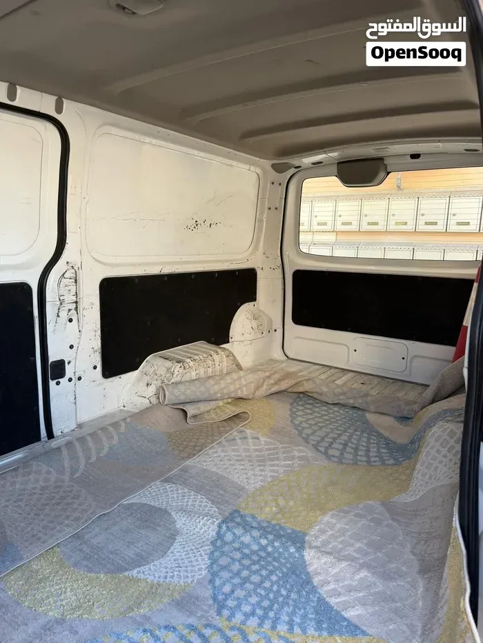 Nissan Urvan 2019 photo 3