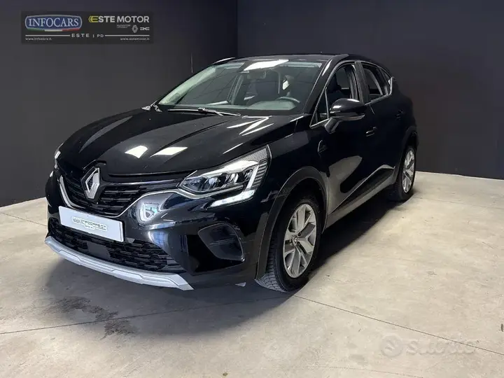 Renault Captur 2023 photo 3