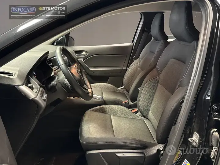 Renault Captur 2023 photo 5