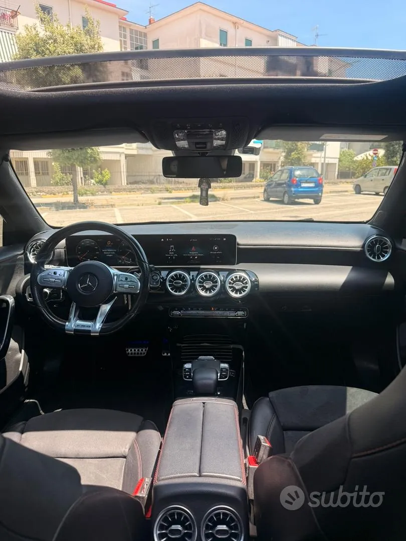 Mercedes-Benz A 2018 photo 3